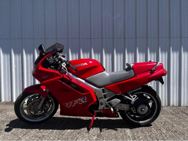 HONDA VFR 750 CARAT