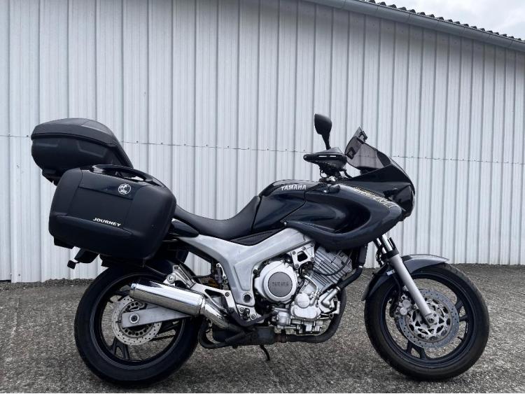 YAMAHA TDM 850